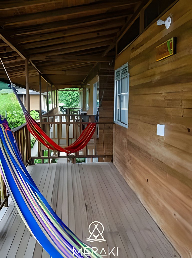 A cozy place in Nuquí, just steps from the beach.