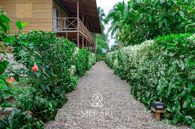 A cozy place in Nuquí, just steps from the beach.