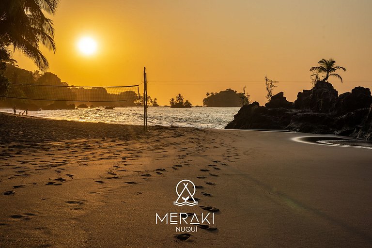 A cozy place in Nuquí, just steps from the beach.