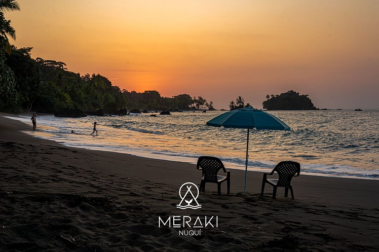 A cozy place in Nuquí, just steps from the beach.