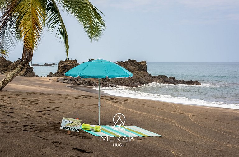 A cozy place in Nuquí, just steps from the beach.