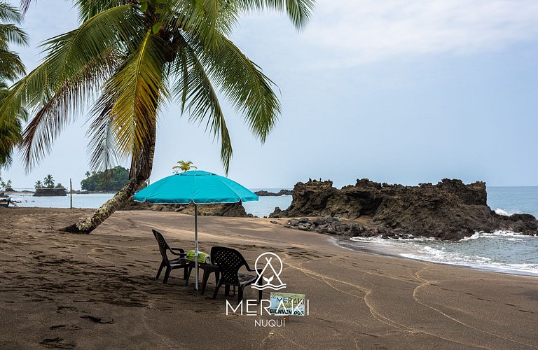 A cozy place in Nuquí, just steps from the beach.