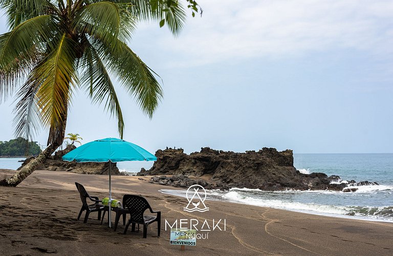 A cozy place in Nuquí, just steps from the beach.