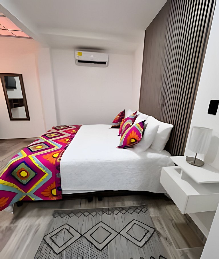 Agradable 1BR @Quibdo con Cama Queen & Lavadora