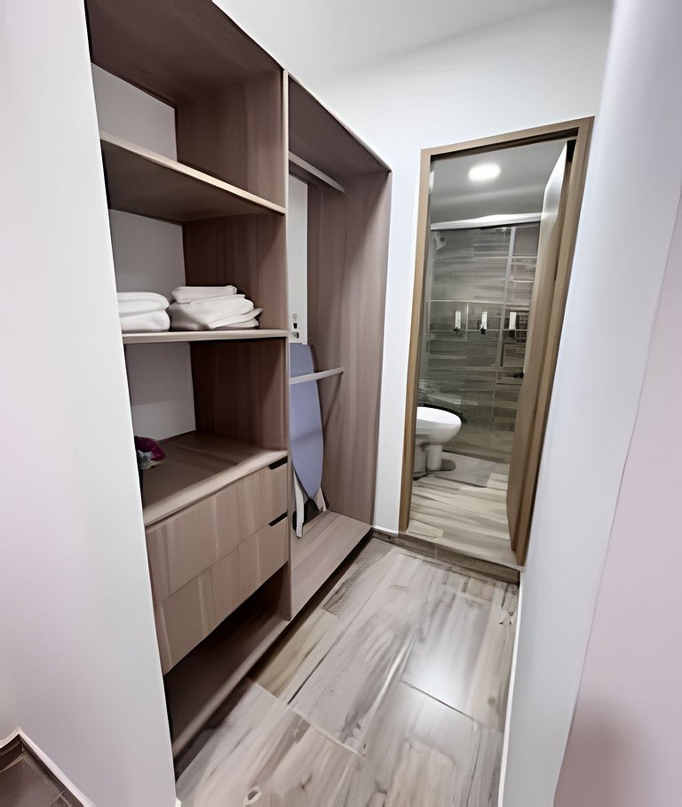 Agradable 1BR @Quibdo con Cama Queen & Lavadora