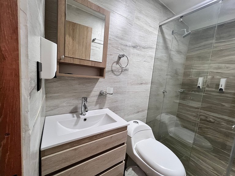 Agradable 1BR @Quibdo con Cama Queen & Lavadora