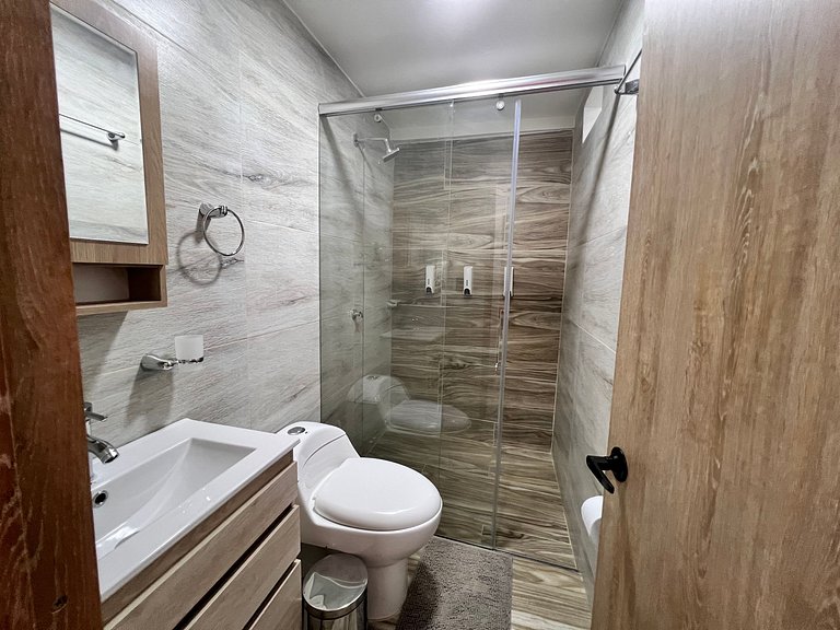 Agradable 1BR @Quibdo con Cama Queen & Lavadora